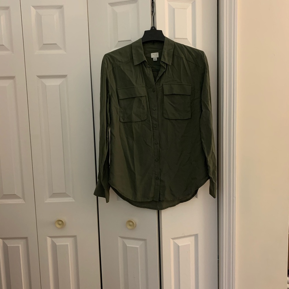 A New Day target button up